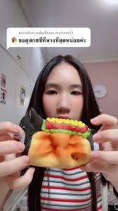 รีวิวสกุชชี่กล้วยบูจี กล้วยเด็กสไตล์หมูชวา