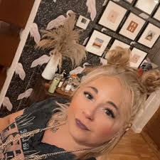 Figured out how to do custom pet stickers 🖤🖤🖤