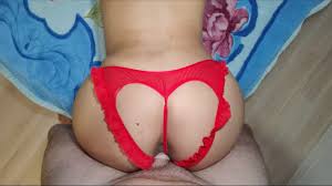 IL FAIT DE MOI SA SALOPE OBEISSANTE !!!!!!