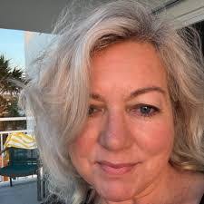 Carla Renfroe's Instagram, Twitter & Facebook