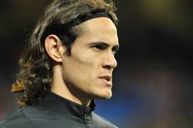Doch besitzt er auch die neigung, unruhe zu erzeugen. Megatransfer Chelsea Jagt Edinson Cavani