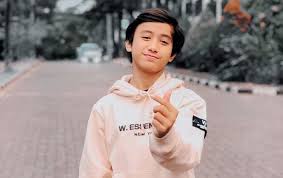 Menghilang Dari Tiktok Bowo Alpenliebe Ternyata Punya Pacar Cantik Umur 22 Tahun