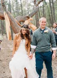 22 Sweater Looks For Grooms And Groomsmen Winter Wedding Outfits Casual Groom Attire Outdoor Winter Wedding