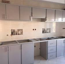 Pin By Sabrine Kaiter Ep Beniiche On Cuisine Aluminium Kitchen Kitchen Cabinets Decor