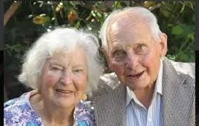 For those whose lifetime didn't over lap the generation born about 1890  this is called a toad sticker.