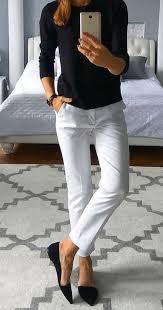 15 Classy And Elegant Spring Women Work Outfits In 2020 Viviehome In 2020 Office Wear Women Work Outfits Office Wear Women Summer Work Outfits