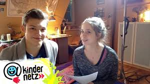 Enya Interviewt Lion Tiere Bis Unters Dach Swr Kindernetz Youtube