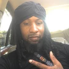 michael mckinnie (@lrg6002)