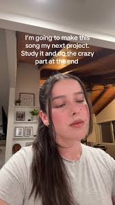 Beyonce's 'Plastic Off the Sofa' Karaoke Cover