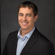 Derek Burdick's Instagram, Twitter & Facebook