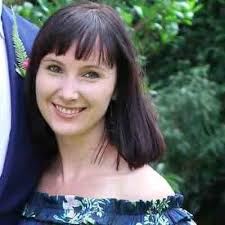 I call this exercise challenge “Touch Nothing”. The goal of this exercise  is to improve body awareness, attention to the environment and motor  planning in a man after an acquired brain injury.