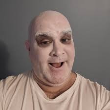 Are hoods and fenders from a standard HHR interchangeable with an SS model?