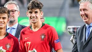 The young wonderkid will be incorporated. Barcelona Trincao Portuguese Football S Left Footed Prodigy Marca In English