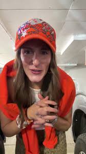 Hannah Toler (@whodey_hannah)