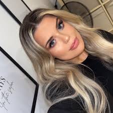 Hey guys, just wondering if you can recommend a place for me to get my  eyebrows waxed and brows and eyelashes tinted, thank you 🩷