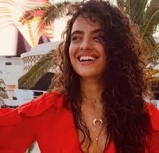 Nina Hook's Instagram, Twitter & Facebook