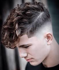 Cortes de pelo para hombre. Los Mejores Cortes De Pelo Para Hombre Primavera Verano 2021 Peinados 2021