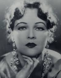 Жаклін Логан — Вікіпедія