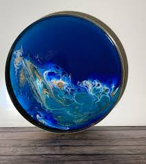 This pride theme resin art serving tray is made from a 14 pine round. Fsdesign On Twitter I Also Do Resin Art Serving Trays That Look Great As A Pop Of Colour On The Wall When Not In Use Perfect For Al Fresco Dining Https T Co Irzsftczsa Powerhour