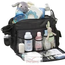 bebek bakim cantasinda neler olmali bebek bezi islak mendil alt degistirme ortusu pisik kremi onluk ek gidaya gecmis bebekl canta bebek bebek bezi