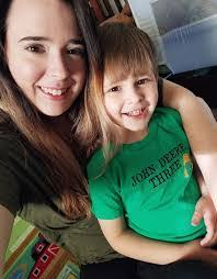 Susan Markowski's Instagram, Twitter & Facebook