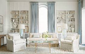 Breathtaking Blue And White In Chicago The Glam Pad Luxury Living Room Living Room Decor Curtains New Living Room