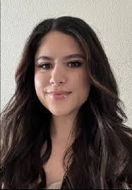 Lesley Romero's Instagram, Twitter & Facebook