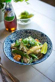 Thai Super Green Veggie Stew Donalskehan Com Thai Inspired Supper In 15 Minutes Super Greens Veggies Donal Skehan