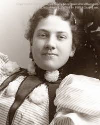 Carolyn Bryant Schutz (1875-1953)