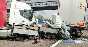 Doubtfire, dayane mello, robin williams. Incidente Mortale Sull Autostrada A4 Tra Brescia Est E Desenzano Lunghe Code 30 Aprile 2021