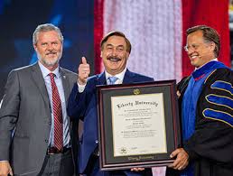 Mike lindell (l), founder of my pillow inc., points to the crowd during a rally for president donald trump at the bemidji regional airport on september 18, 2020 in bemidji, minnesota. Mypillow Founder Mike Lindell Gifts Students With Pillows And Message Of God S Grace Liberty News