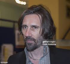 11 Photos & High Res Pictures