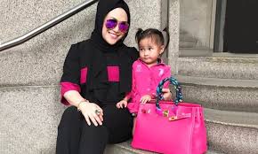 See more ideas about tutorial menjahit, projek menjahit, kraf. 5 Selebriti Popular Tayang Beg Tangan Hermes Birkin