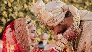 Bollywood: Katrina Kaif, Vicky Kaushal share wedding photos - News |  Khaleej Times