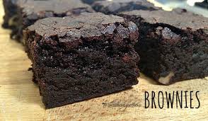 Mi piace usare il cacao in polvere 100% non zuccherato quando faccio i brownies, perché dà il sapore di cioccolato più intenso. Brownies Ricetta Facile Mollichedizucchero
