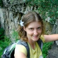 How to Prevent Bed Bugs While Traveling: 8 Effective Tips