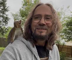 WHO IS U'R FAVAURATE ON L,S,G MEMBERS? ME! JOHNY GILL