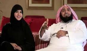 بعد انقضاء المحددة لبقاء الإنسان في السجن يتم إطلاق سراحه وإخراجه من السجن ليستمر في إكمال دوره في الحياة، وهذا ما سنتناوله خير ما قيل في رؤية خروج الانسان من السجن في المنام. Ø§ÙØ­ÙÙ Ø¨Ø§ÙÙØ¤Ø¨Ø¯ Ø¹ÙÙ Ø²ÙØ¬ Ø´Ø¨Ø­ Ø§ÙØ±ÙÙ ÙÙ ÙØ¶ÙØ© Ø£ÙÙØ± Ø¯Ø§Ø¹Ø´ Ø¨Ø§ÙØ¥ÙØ§Ø±Ø§Øª Ø¨ÙØ§Ø¨Ø© ÙØµØ± 11