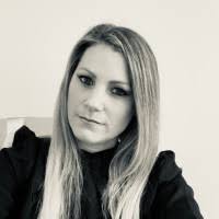 50+ "Laura King" profiles