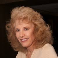 Lynn Dewitt's Instagram, Twitter & Facebook