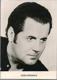 GREAT SINGERS OF THE PAST