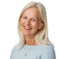 100+ "Urbán" profiles