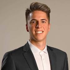 Shortly after the swing, gallinari exited the game and headed to a local hospital to have a doctor take a look at his hand. Jovan Buha Startseite Facebook