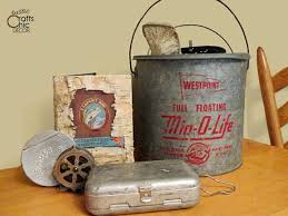 Diy Fly Box From A Recycled Dvd Case Vintage Fishing Decor Fishing Decor Fishing Cabin Decor