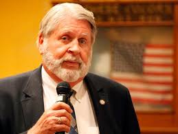 Jerry Cameron's Instagram, Twitter & Facebook