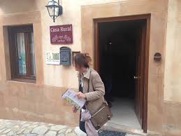 Casa rural alfonso viii ⭐ , spain, siguenza, carretera de berlanga, 22: L Ingresso Della Casa Rural Picture Of Casa Del Castillo Siguenza Tripadvisor