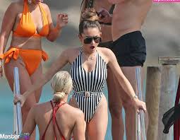 Amber davies nude - stvincent.nupark.com