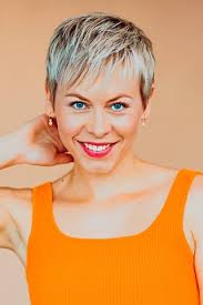 Bielefeld: Jasmin Minz freut sich auf das erste Baby