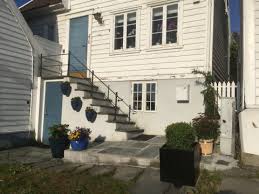 Zahlreiche verleihstationen befinden sich direkt auf der westlichen seite des terminals. Norwegen Mieten Norwegen Monatliche Mietanzeigen Hauser Wohnungen Jahrliche Moblierte Oder Unmoblierte Vermietung