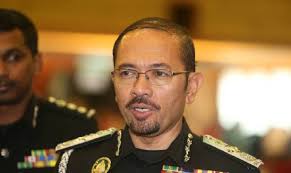 Pos kawalan imigresen pelabuhan dermaga, kuala belait dan pos kawalan ini khas untuk pengangkutan laut. Pejabat Imigresen Pelabuhan Klang Diserbu